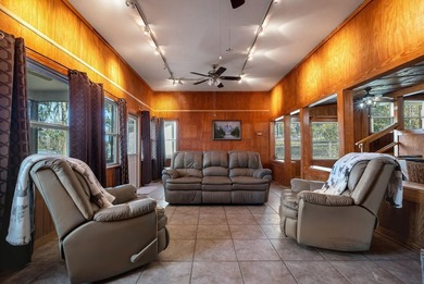 (One or more photos has been virtually staged) Lakefront Living - photo 11