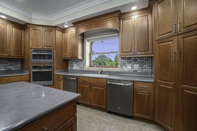 SO MUCH HOME FOR THE MONEY! Priced well below appraisal. This - photo 12
