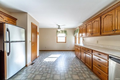 Price Improvement - Now $ 15,000 Less! Cozy Lake Retreat with - photo 18