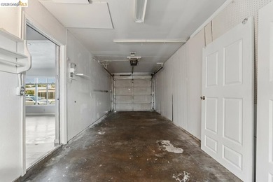 Exceptional duplex opportunity in Richmond offering the perfect - photo 21