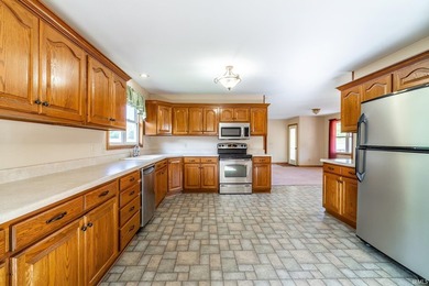 Price Improvement - Now $ 15,000 Less! Cozy Lake Retreat with - photo 21