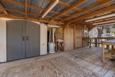(One or more photos has been virtually staged) Lakefront Living - photo 35