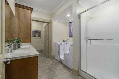 SO MUCH HOME FOR THE MONEY! Priced well below appraisal. This - photo 38