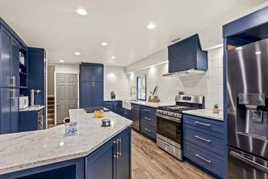 Walk to Fowler Lake & Downtown Oconomowoc! Imagine starting your - photo 10