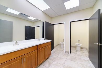 SO MUCH HOME FOR THE MONEY! Priced well below appraisal. This - photo 46