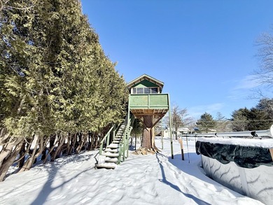 Nice ranch-style home on a .34-acre corner lot in the Town of - photo 21