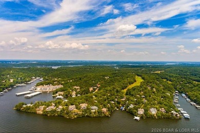 Welcome home to this beautiful 3 bedroom, 3 bathroom retreat on - photo 21