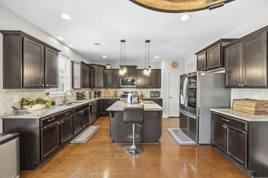 Welcome to a beautifully maintained residence in the heart of - photo 23