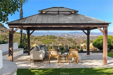 Completely reimagined with ocean views, exceptional privacy and - photo 31