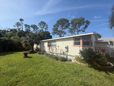 This well cared for 2-bedroom, 2 bathrooms Palm Harbor home - photo 35