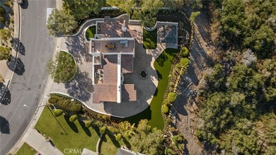 Completely reimagined with ocean views, exceptional privacy and - photo 47