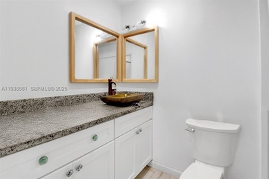 This is a rare opportunity to acquire a two-bedroom - photo 14