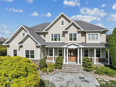 Welcome to this magnificent custom-built 5,000 sq ft waterfront - photo 1