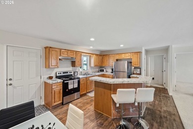 This move-in-ready home offers three bedrooms, twOpo bathrooms - photo 5
