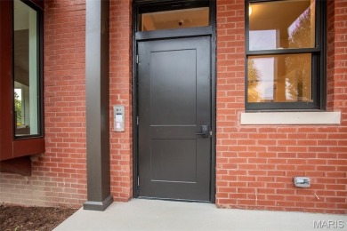 Fantastic 55+ new construction in Skinker DeBaliviere. Project