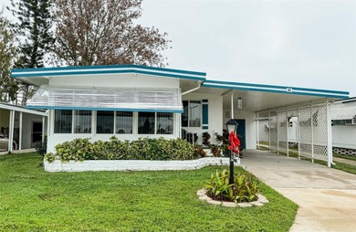 Lake Palatlakaha Home For Sale in Clermont Florida