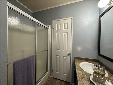 Welcome to this well-maintained 3-bedroom, 2-bath mobile home - photo 15