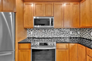 Beautifully maintained 3 BR, 2.5 BA waterfront home with 94' of - photo 16