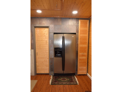 Enjoy the perfect blend of lake life, spacious yard and private - photo 19