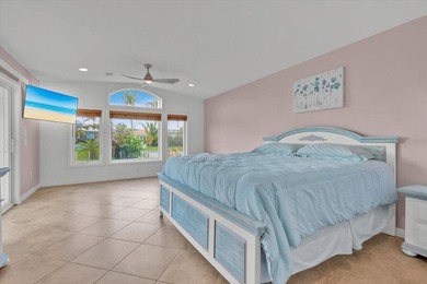 Beautifully maintained 3 BR, 2.5 BA waterfront home with 94' of - photo 22