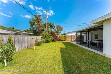 Coastal living at its best! This fully renovated 3-bed, 2-bath - photo 35