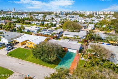 Coastal living at its best! This fully renovated 3-bed, 2-bath - photo 36
