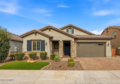 Beautifully upgraded 4-bedroom, 3-bath home in Queen Creek, AZ