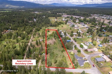 Development Opportunity - Multiple lot potential - Large lot in - photo 2