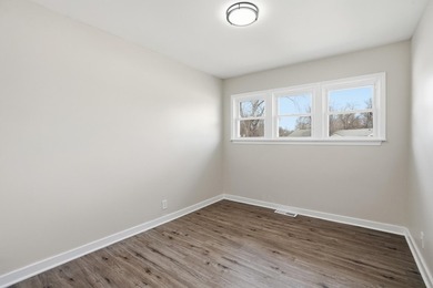 Welcome to 4203 E 12th Place in Gary A beautifully fully - photo 18