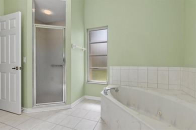 Golf course lifestyle in desirable Burnt Store Isles. Low HOA - photo 33