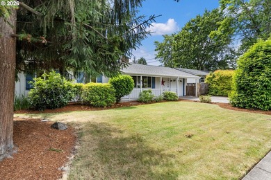 Opportunity knocks in the heart of Beaverton. This beautifully - photo 3