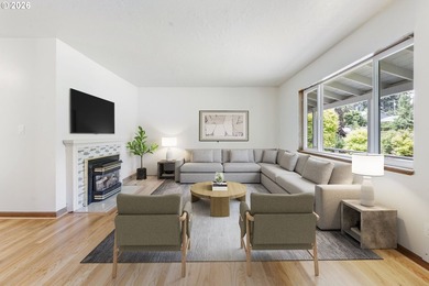 Opportunity knocks in the heart of Beaverton. This beautifully - photo 7