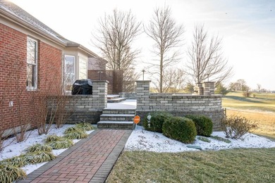 Welcome to luxury living *on* the Shaker Run Golf Course! This - photo 6