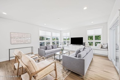 Luxury living in the heart of Downtown Coeur d'Alene!! This - photo 8