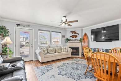 Tucked away at the end of a peaceful cul-de-sac, this 3-bedroom - photo 8