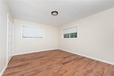 This property offers 4 bedrooms/ 2 bathrooms and a big side back - photo 13