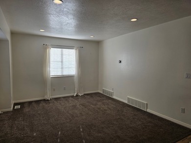 Centrally located in the heart of Spanish Fork, this beautiful - photo 6
