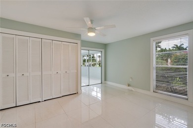 Welcome to this beautifully maintained attached villa in - photo 18