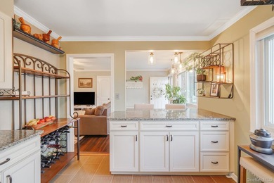 Bright and inviting home offering a perfect blend of comfort - photo 18