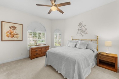 Welcome to this charming 2-bedroom, 2-bathroom villa situated at - photo 19