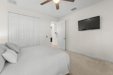 Welcome to this charming 2-bedroom, 2-bathroom villa situated at - photo 20