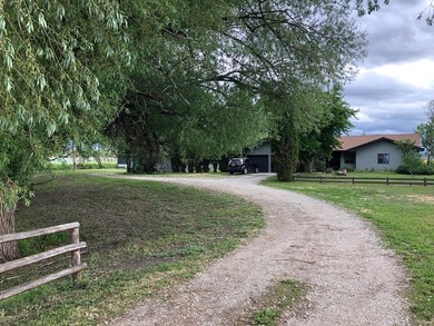 (private lake, pond, creek) Home For Sale in Corvallis Montana