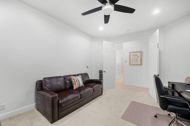 Welcome to this charming 2-bedroom, 2-bathroom villa situated at - photo 23