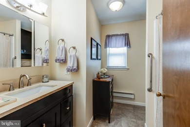 Welcome to this beautifully maintained expanded Gladwin model - photo 24