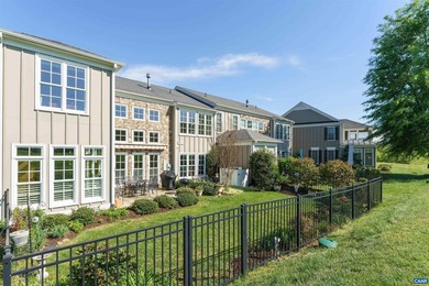 Fabulous mountain views and golf course frontage with fenced - photo 27