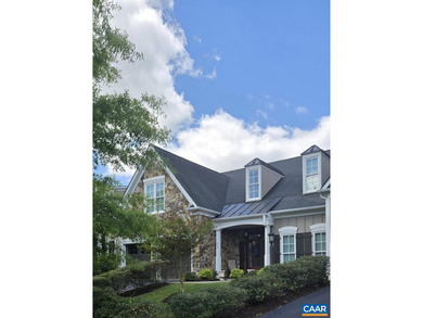 Fabulous mountain views and golf course frontage with fenced - photo 36
