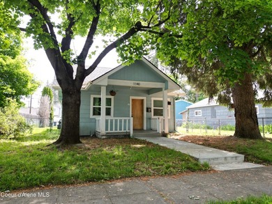 CHARMING DOWNTOWN COEUR D'ALENE BUNGALOW...Enjoy the best of - photo 1
