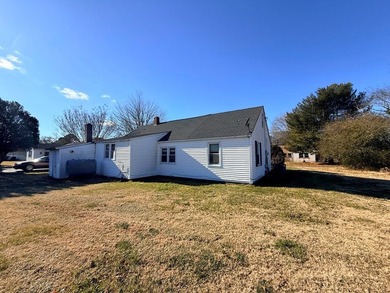 1,280 sq. ft. ranch-style residence situated on a .25-acre lot - photo 7
