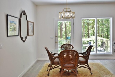 This Beautiful custom-built home is thoughtfully designed and - photo 12