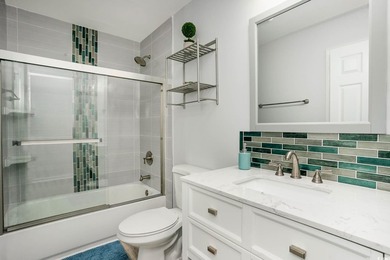 Do you want to live on VACATION full time or have a fabulous - photo 16